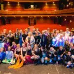 La VIII Gala solidaria “Alza tu voz” hace vibrar Gandia y recauda 6.000 euros